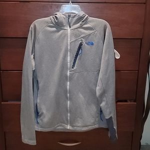 MEN'S the Northface hoodie.  Great shape